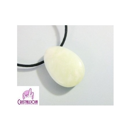 Jade verde colgante rodada agujero