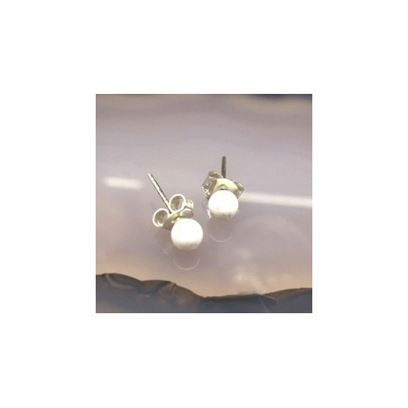 Howlita blanca pendiente bola 4mm