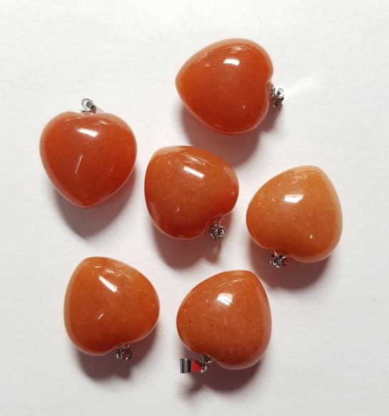 Carnelian heart pendant at Cristalljoia Barcelona
