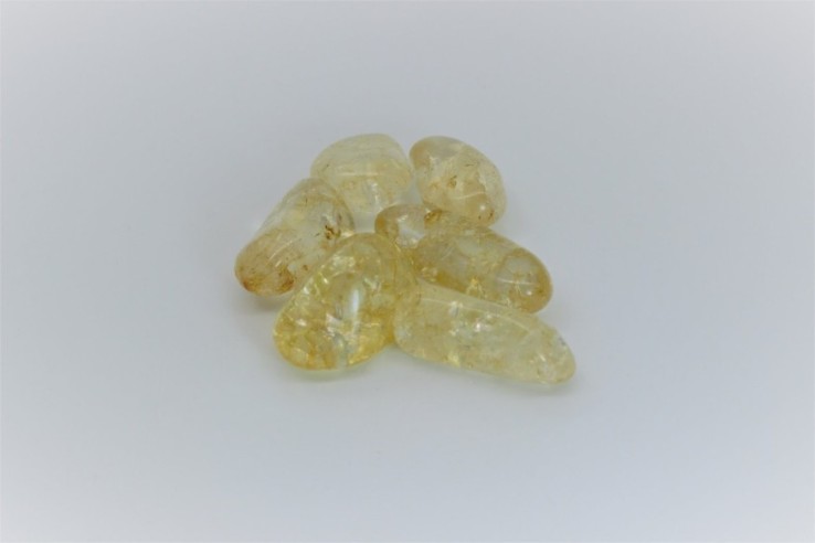 Canto rodado de cuarzo fracturado amarillo tamaño 2