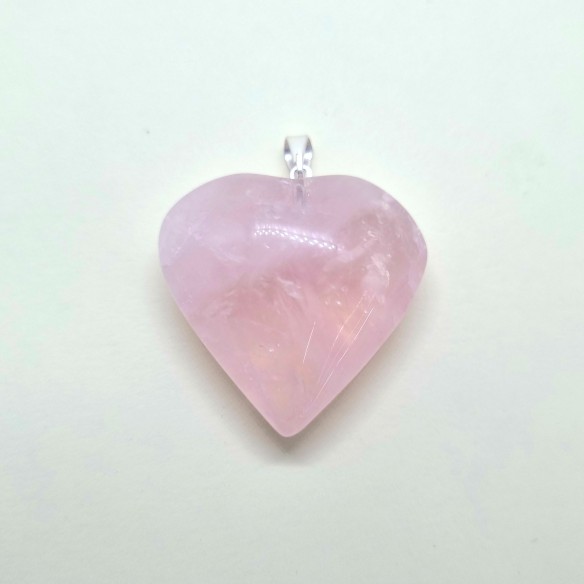 Colgante corazón 30*32mm de cuarzo rosa