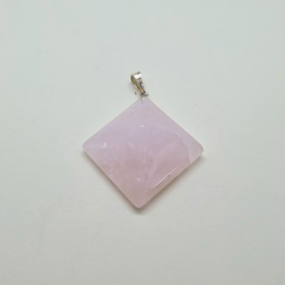 Colgante pirámide de cuarzo rosa