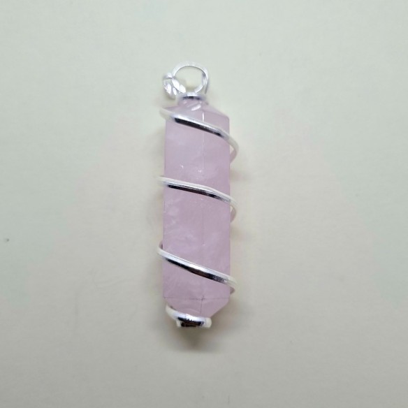 Colgante punta espiral en plateado de cuarzo rosa