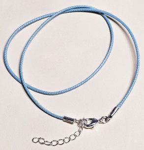 Waxed cotton cord with metal clasp at Cristalljoia Barcelona
