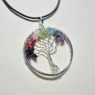 Colgante árbol de la vida plateado de chakras