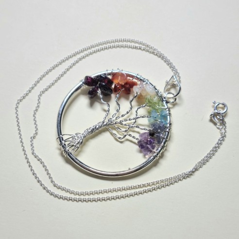 Colgante árbol de la vida plateado de chakras