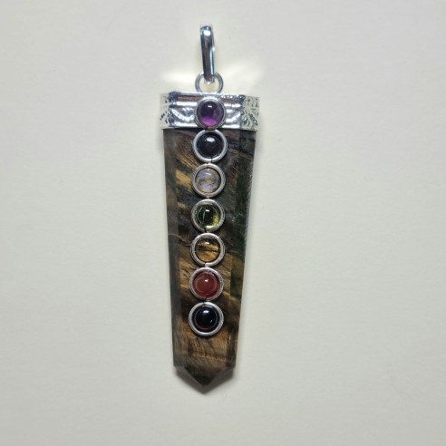 Colgante punta ojo de tigre con cabujones chakras