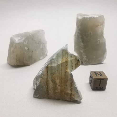 Gray aragonite mineral for collection – Peru at Cristalljoia