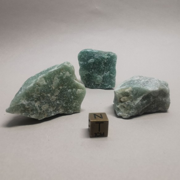 Green aventurine mineral for collection – Brazil at Cristalljoia
