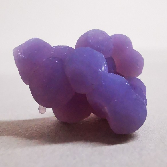 Grape chalcedony mineral for collection – Indonesia
