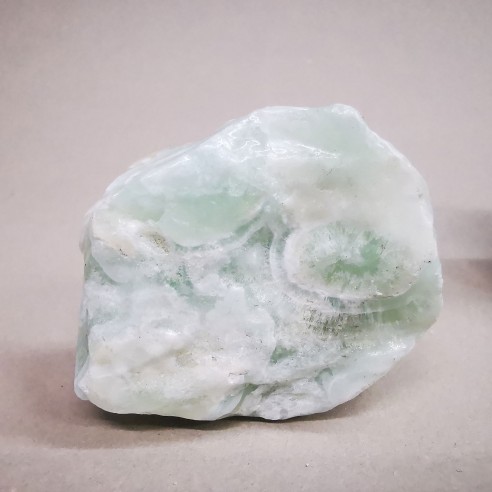 Caribbean calcite mineral for collection – Mexico at Cristalljoia