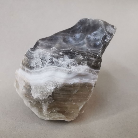 Zebra calcite mineral for collection – Mexico at Cristalljoia