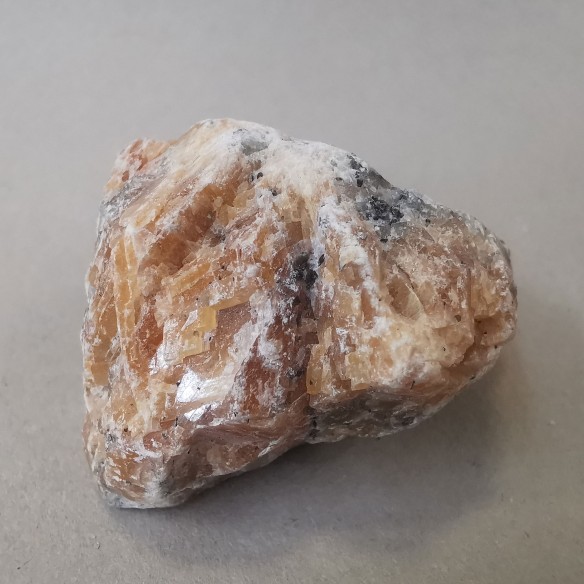 Orchid calcite mineral for collection – Mexico at Cristalljoia