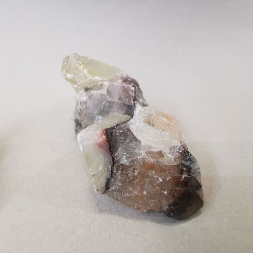 Tricolor calcite mineral for collection – Mexico at Cristalljoia