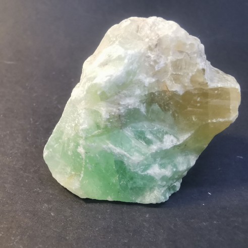 Green calcite from Argentina mineral for collection – Argentina