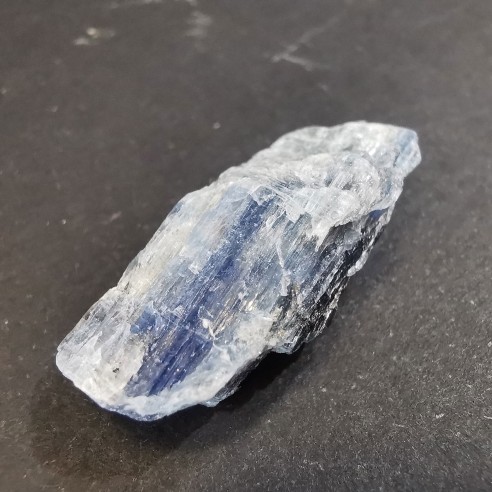 Kyanite mineral for collection – Brazil at Cristalljoia Barcelona