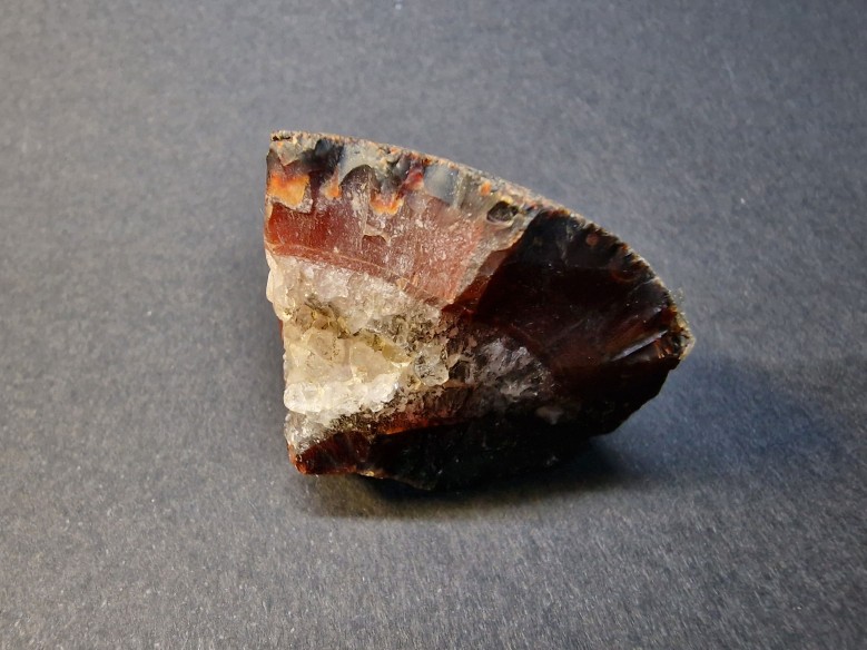 Carnelian mineral for collection – Brazil at Cristalljoia