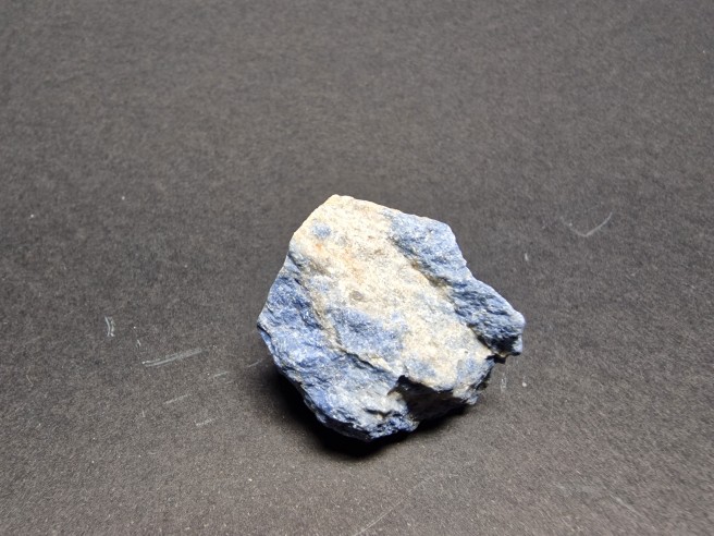 Dumortierite mineral for collection – Madagascar at Cristalljoia