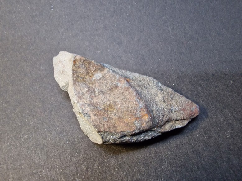 Hematite mineral for collection – Brazil at Cristalljoia