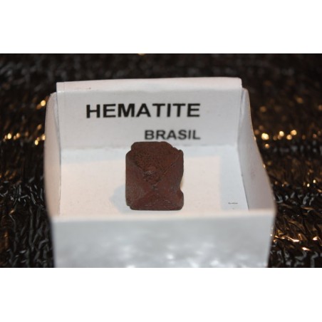 Mineral de colección 4x4 hematita octaedro