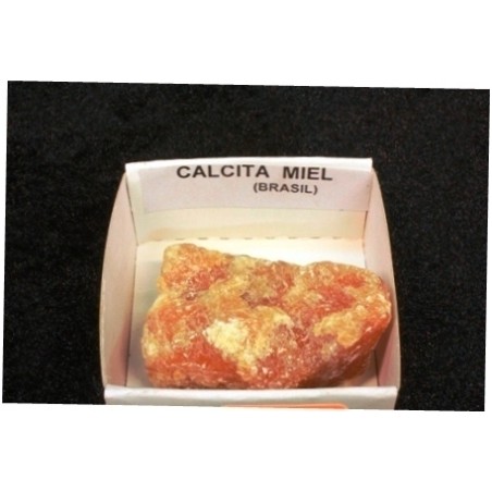 Mineral de colección 4x4 calcita miel
