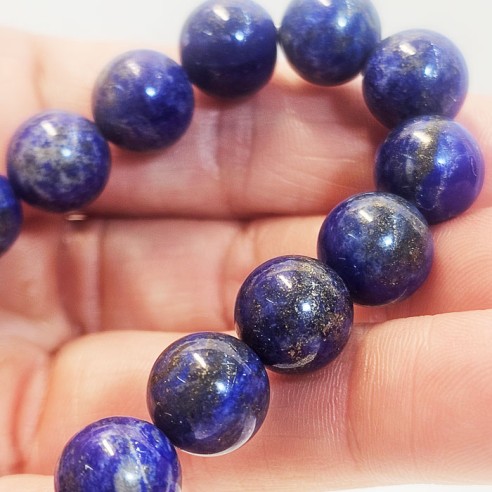 Pulsera de bola de lapislázuli de 10mm. Elegancia mineral