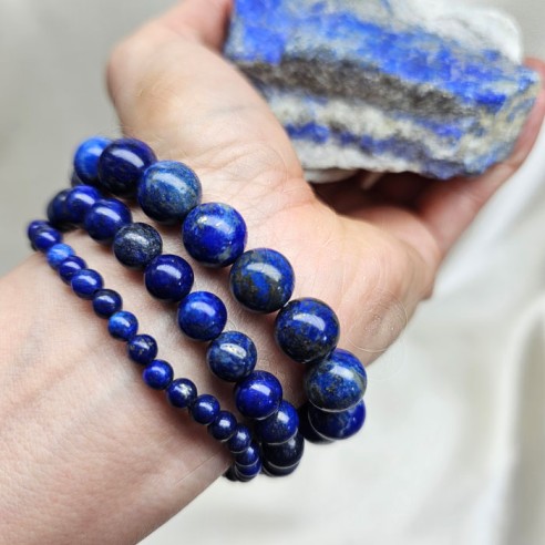 Pulsera de bola de lapislázuli de 6mm. Elegancia mineral