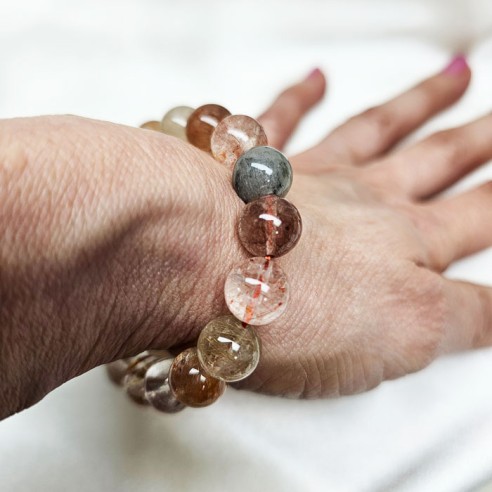 Pulsera de bolas de cuarzos rutilados variados de 6 mm