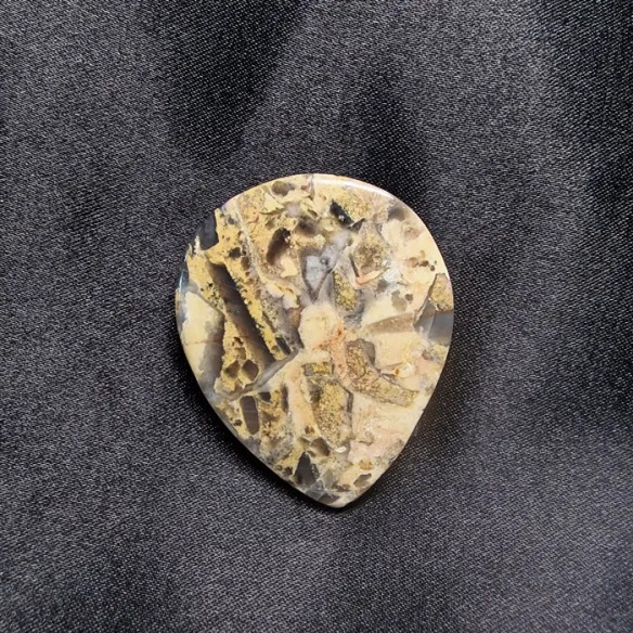 Cabujón gota de jaspe escritura