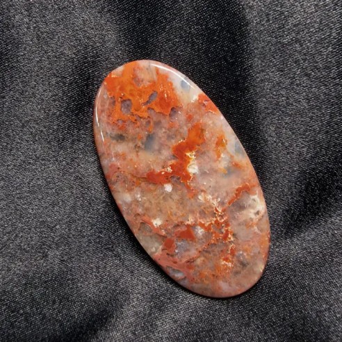 Cabujón oval de ágata musgo roja
