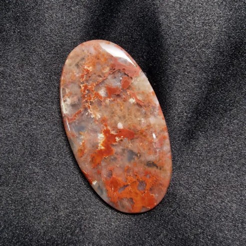 Cabujón oval de ágata musgo roja