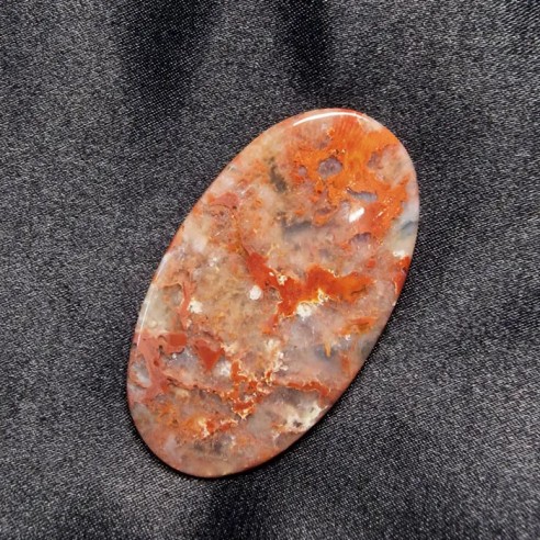 Cabujón oval de ágata musgo roja