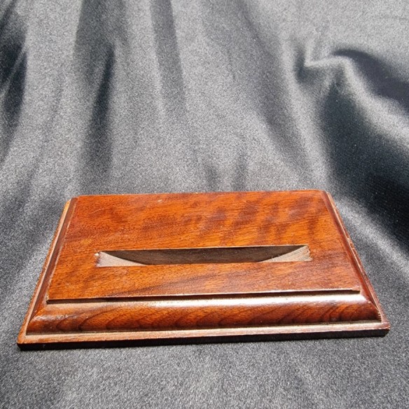 Peana de madera rectangular para placa