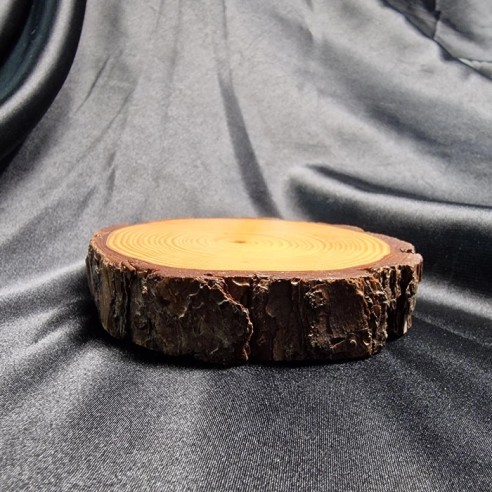 Peana de madera redonda rústica