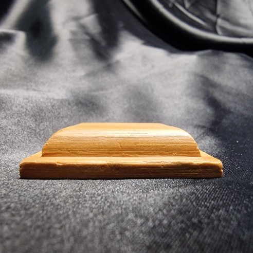 Peana de madera cuadrada mini