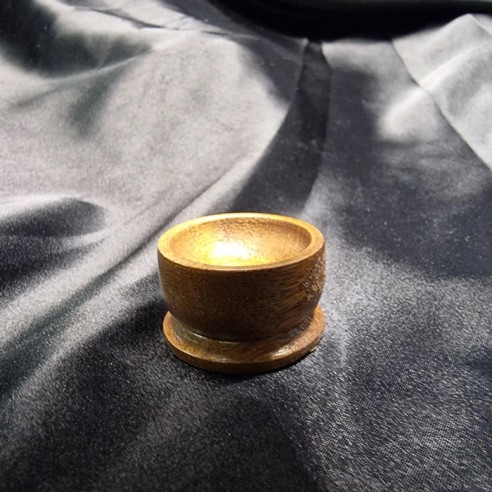 Peana de madera para bola o huevo
