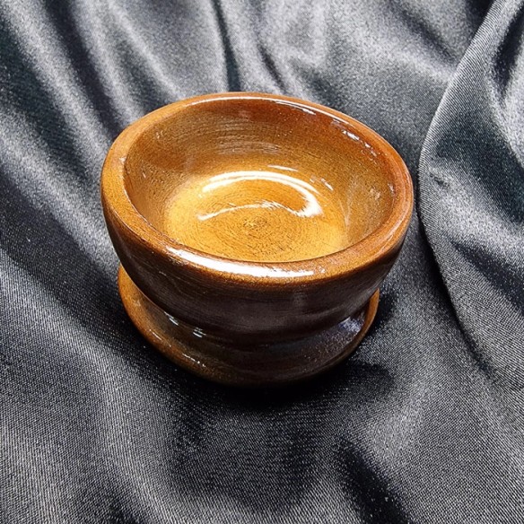Peana de madera para bola o huevo