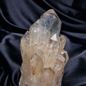 Quartzo citrinado. Procedência: Congo. Crtistalljoia