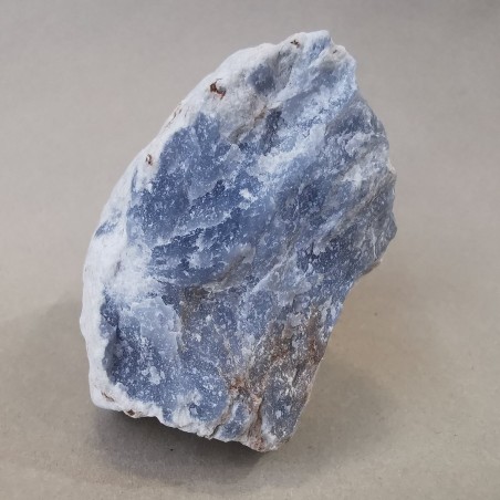 Angelite- mineral en bruto