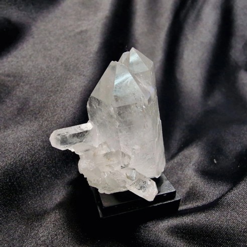 Cathedral master quartz. It has overlapping faces that resemble a temple or cathedral