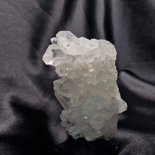 Druse master quartz. Characterized by being a cluster of points.