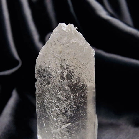Trigonal master quartz. Distinguished by its small little tips