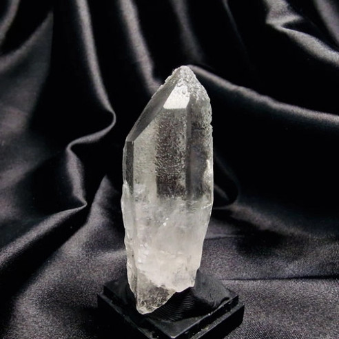 Trigonal master quartz. Distinguished by its small little tips