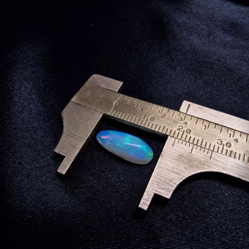 Australian Opal Cabochon Oval 9x12 mm – Natural Gem of Collection