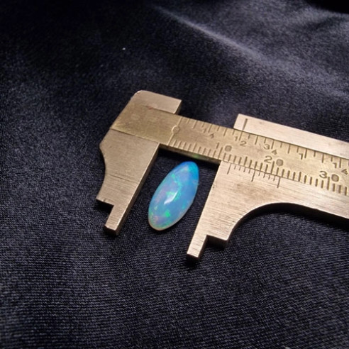 Australian Opal Cabochon Oval 9x12 mm – Natural Gem of Collection