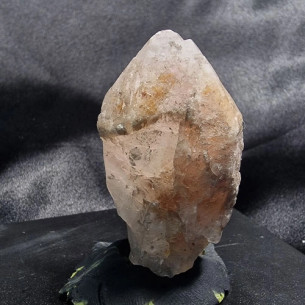 Punta natural de cuarzo litio
