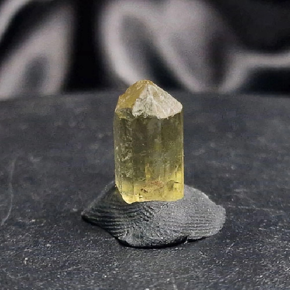 Apatita verde