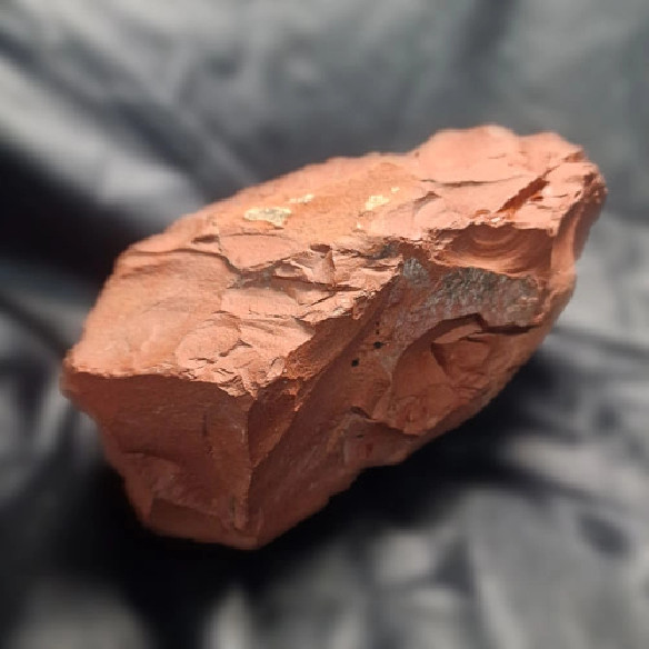 Jaspe rojo natural, pieza de 3,7kg, piedra noble