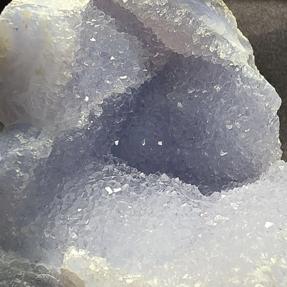 Chalcedony with microcrystals preserves the calm of time