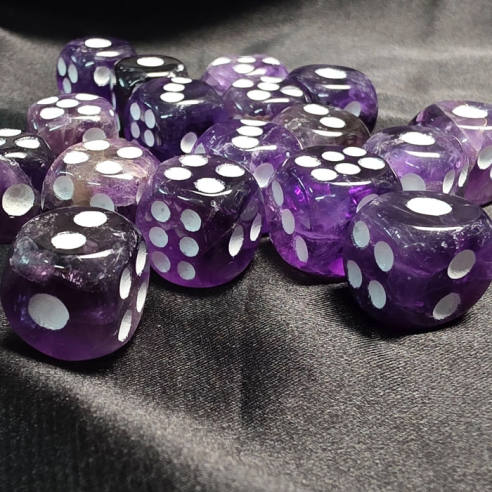 Amethyst die where chance becomes violet calm
